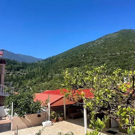 Apartament Famille Kominos *