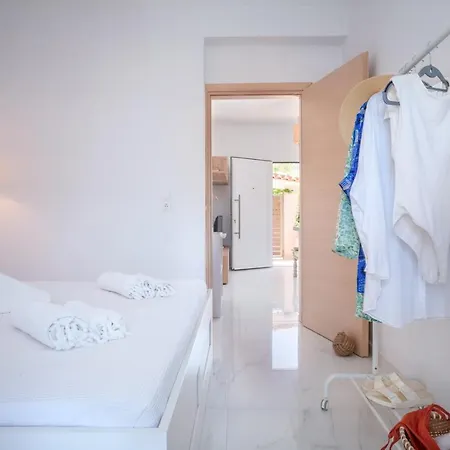 Apartment Famille Kominos *